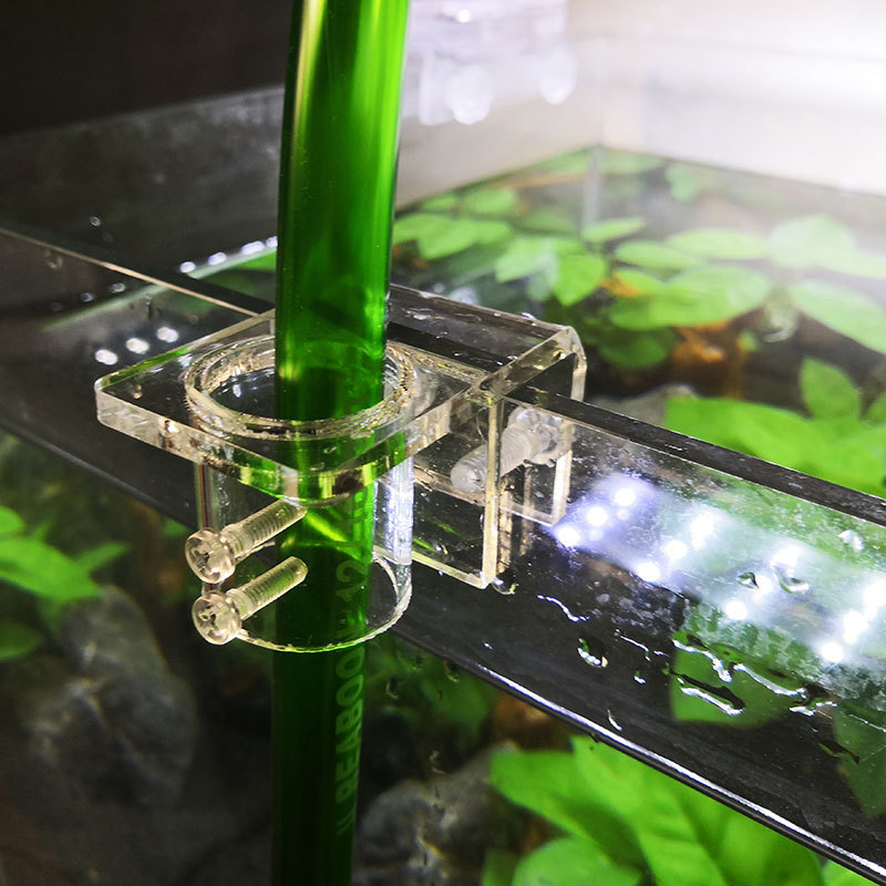 Planted Aquarium Youtube - 水族館用の固定アクリルホース,チューブホルダー,挿入口と出力口,植えられた淡水魚,固定クランプ